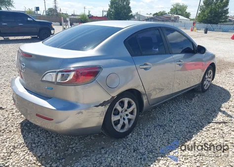 2013 Mazda Mazda3 I Sport из США, поврежденный, VIN JM1BL1U7XD1796866